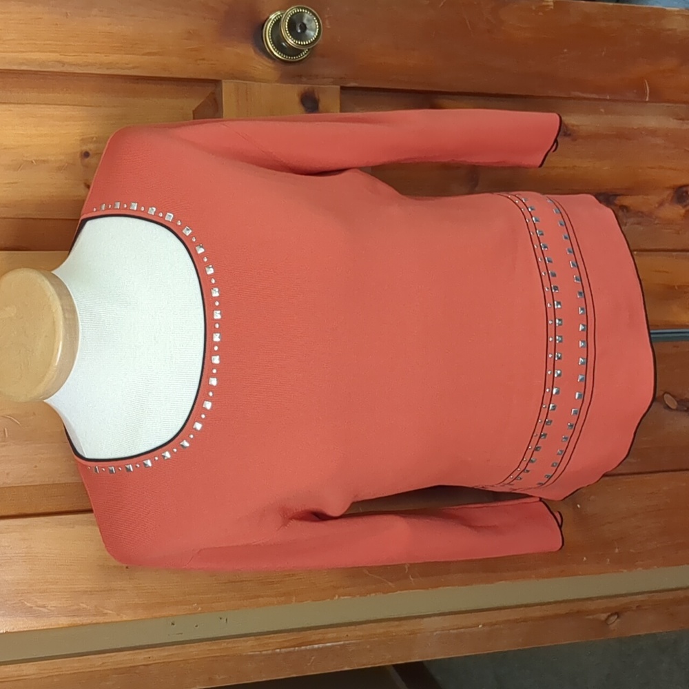 T.D. Fashions* burnt orange 3/4 sleeve black trim stud detailing round neck top
